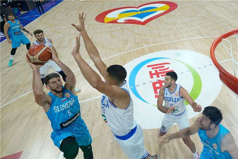 من المواجهة