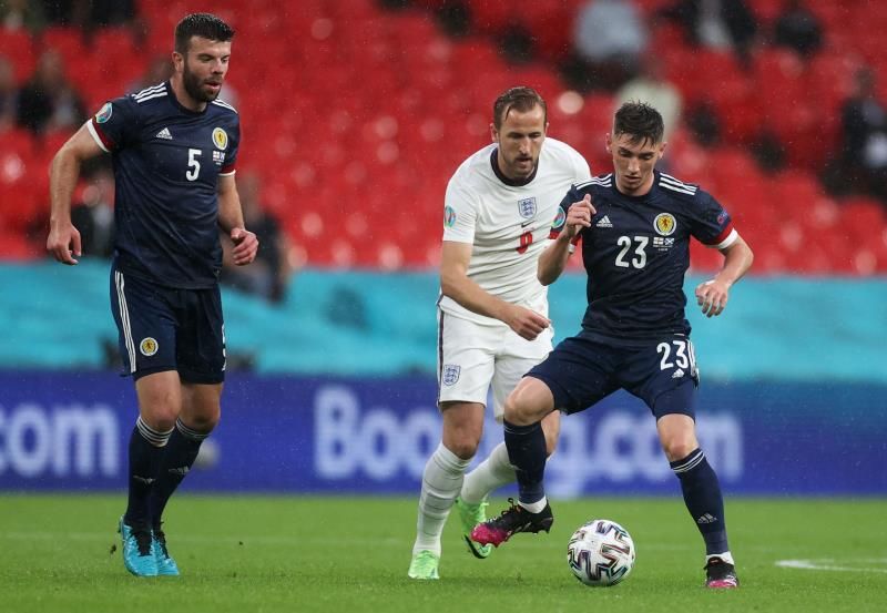 لقاء سابق بين الفريقين