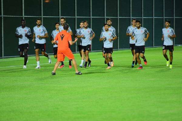 لاعبو اتحاد العاصمة