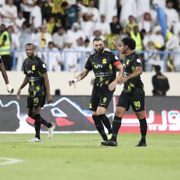 لاعبو اتحاد جدة