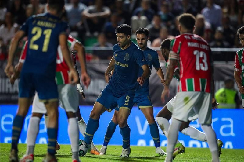 من المواجهة