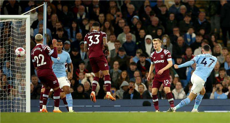 لقاء سابق بين الفريقين