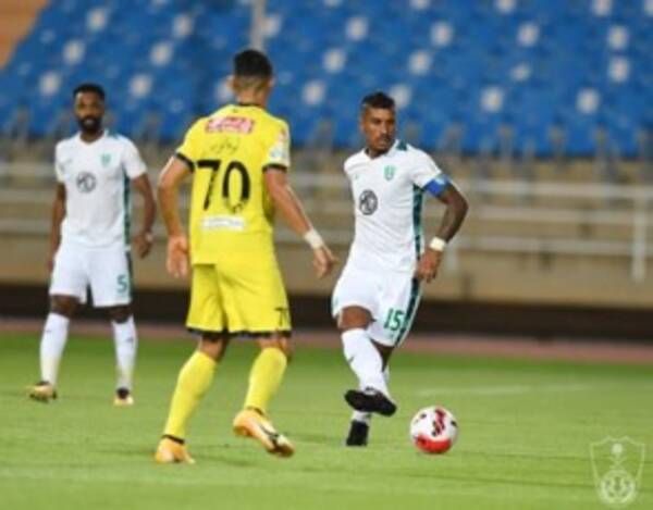 لقاء سابق بين الفريقين