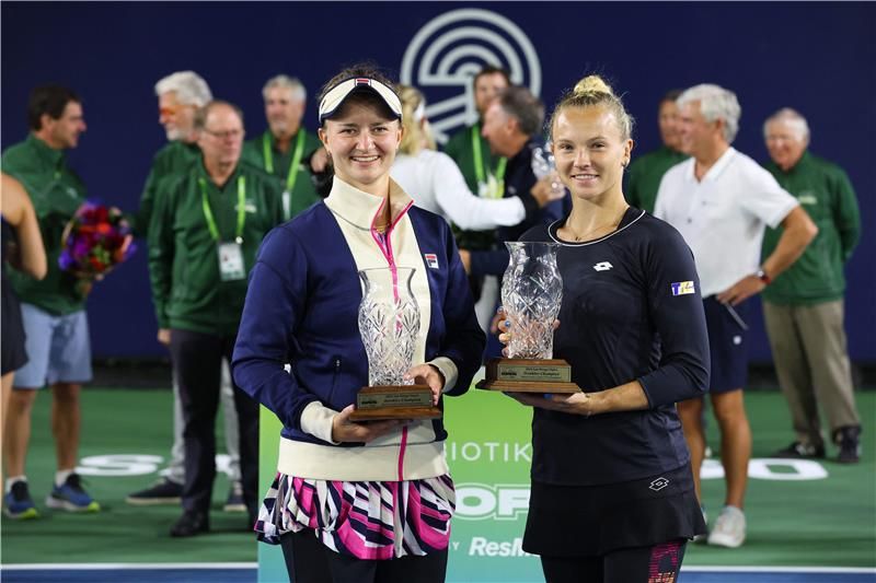 من تتويج باربورا كرجتشكيوفا