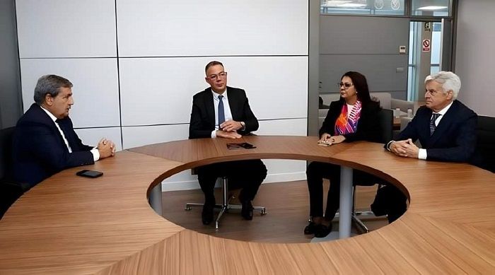 من اجتماع اللجنة الثلاثية