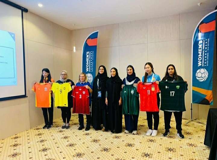 من الاجتماع الفني للبطولة في الطائف