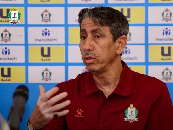 اليافعي في المؤتمر الصحفي