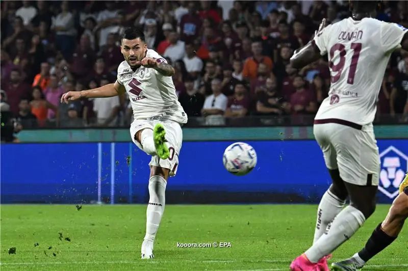 ?i=epa%2fsoccer%2f2023-09%2f2023-09-18%2f2023-09-18-10868340_epa