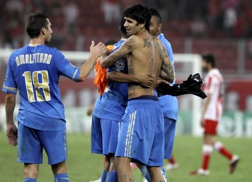 2011-09-13t210020z_01_ath106_rtridsp_3_soccer-champions_reuters
