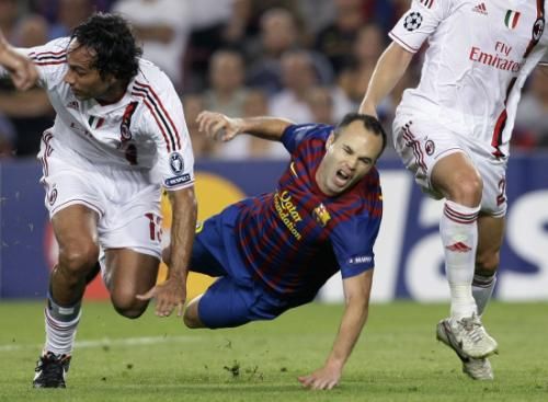 2011-09-13t194602z_01_mad322_rtridsp_3_soccer-champions_reuters