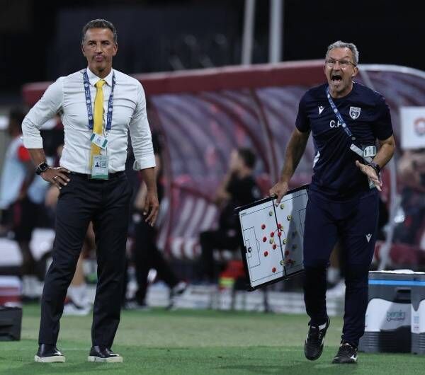 شاموسكا - يسار الصورة