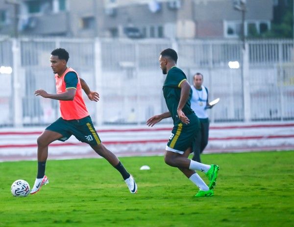 382154287_704927045012828_1823488491430167836_n