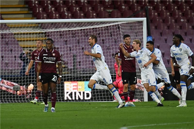 من المواجهة