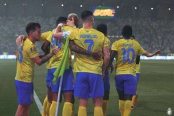 لاعبو النصر