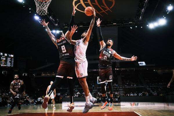 من مباراة فرانكا وإيجنايت