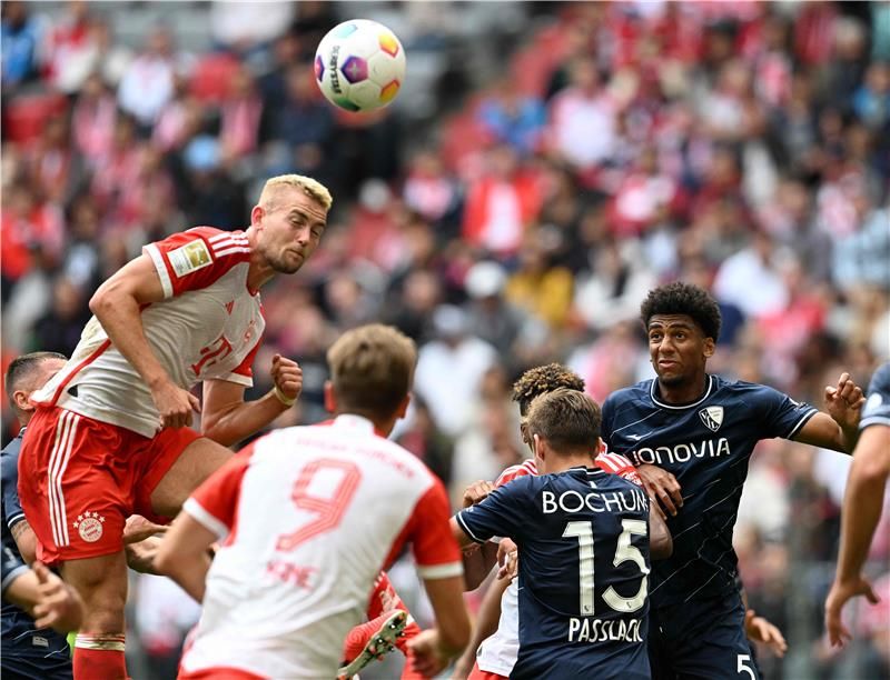 ماتياس دي ليخت