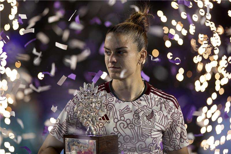 ماريا ساكاري