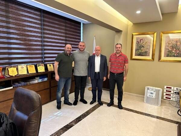 فواز مجتمعاً مع هاشم حيدر