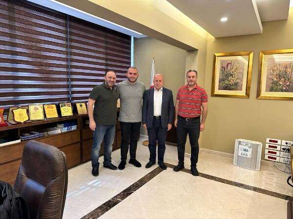 فواز مجتمعاً مع هاشم حيدر