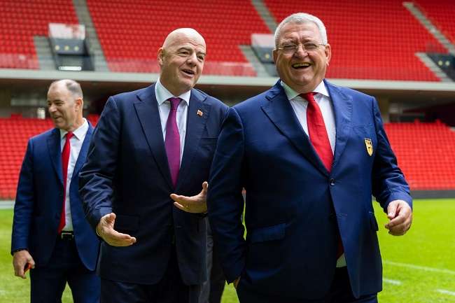 أرماند دوكا وإنفانتينو