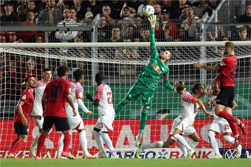 ?i=epa%2fsoccer%2f2023-09%2f2023-09-27%2f2023-09-27-10886562_epa