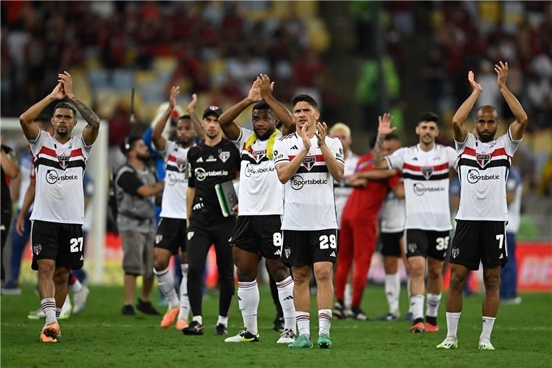 لاعبو ساو باولو