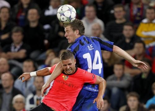 2011-09-14t204845z_01_bsl408_rtridsp_3_soccer-champions_reuters