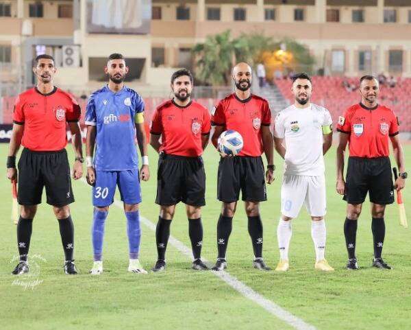 قادة الحد والرفاع مع طاقم التحكيم