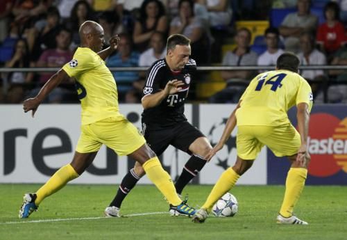 2011-09-14t193340z_01_mad704_rtridsp_3_soccer-champions_reuters