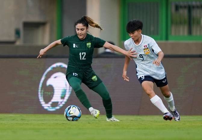 من لقاء لاوس وباكستان