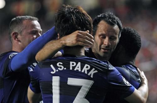 2011-09-14t212224z_01_jmr14_rtridsp_3_soccer-champions_reuters