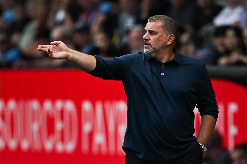 أنجي بوستيكوجلو