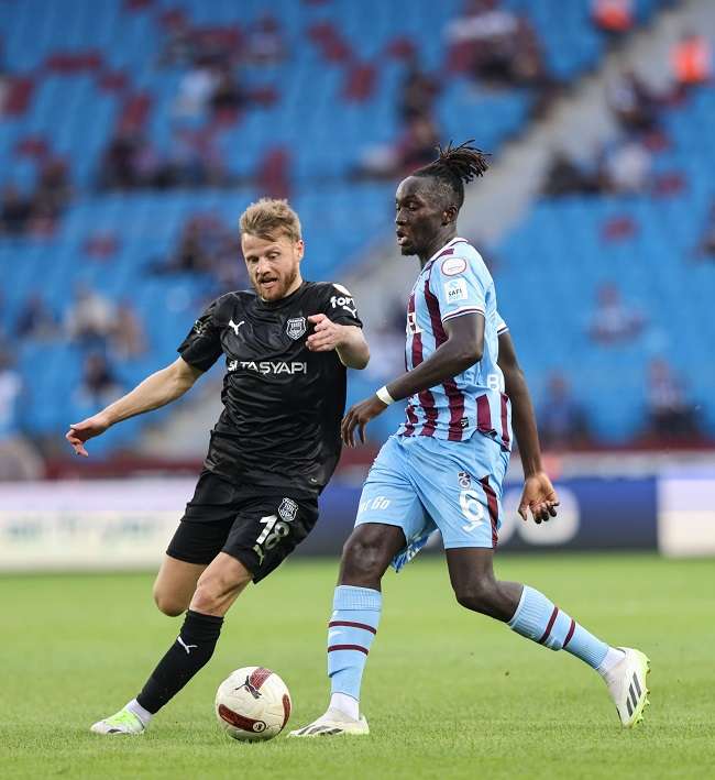 من مواجهة طرابزون سبور وبينديك سبور