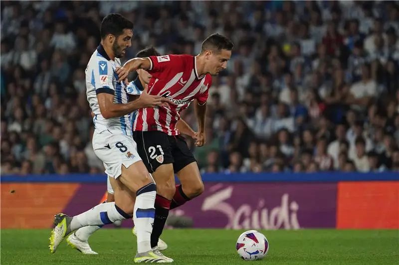 ?i=albums%2fmatches%2f2216636%2f20230930-afp_33x76lx_afp