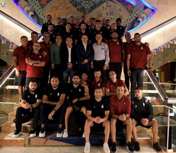 من استقبال وفد الوحدات