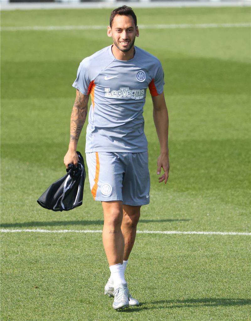 هاكان كالهانجولو