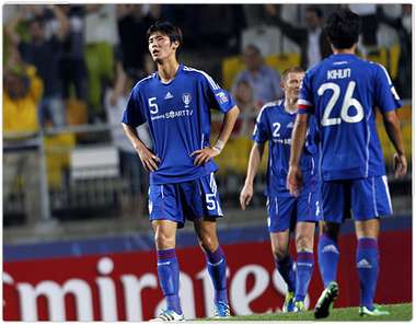 حسرة لاعبي سامسونج بعد تعادلهم مع ذوب آهن الايراني