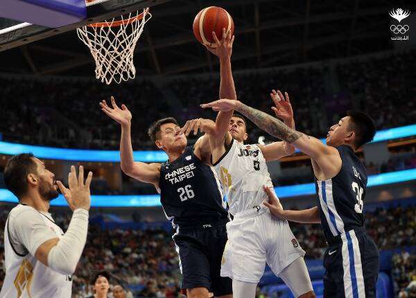 من لقاءات المنتخب في الآسياد