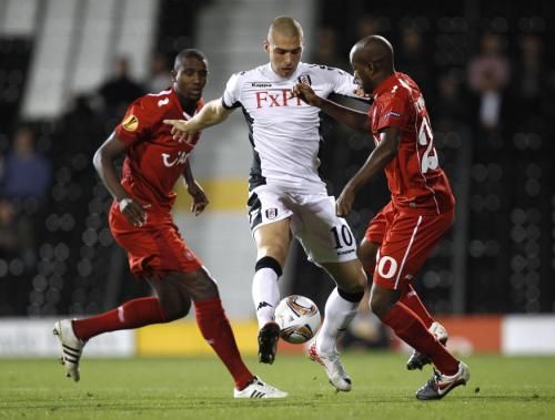 2011-09-15t192520z_01_edy01_rtridsp_3_soccer-europa_reuters