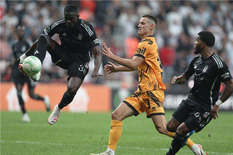 من مواجهة لوجانو وبشكتاش