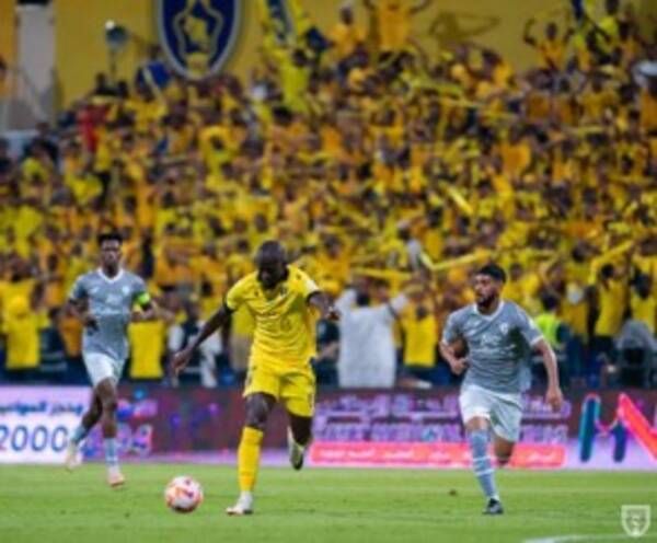 مباراة التعاون والطائي