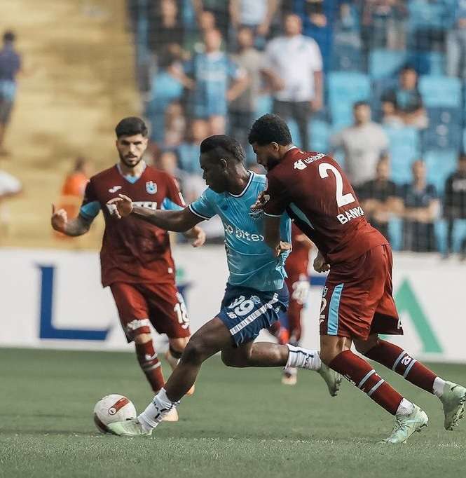 من مواجهة أضنة ديمرسبور وطرابزون سبور