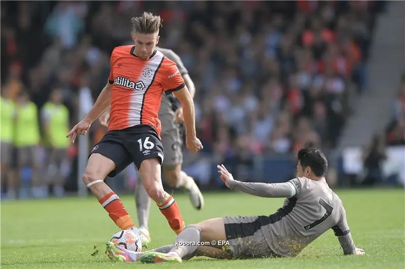 ?i=epa%2fsoccer%2f2023-10%2f2023-10-07%2f2023-10-07-10905373_epa