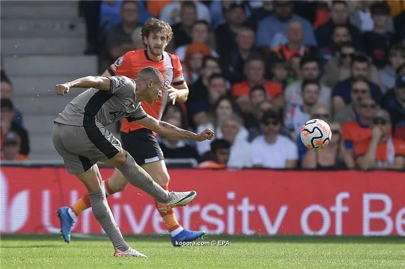 ?i=epa%2fsoccer%2f2023-10%2f2023-10-07%2f2023-10-07-10905367_epa