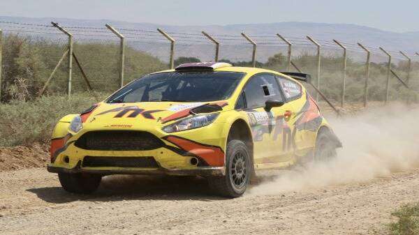 من منافسات الرالي "ارشيفية"