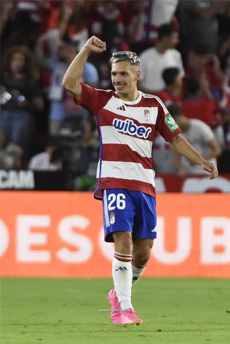 ?i=epa%2fsoccer%2f2023-10%2f2023-10-08%2f2023-10-08-10908319_epa