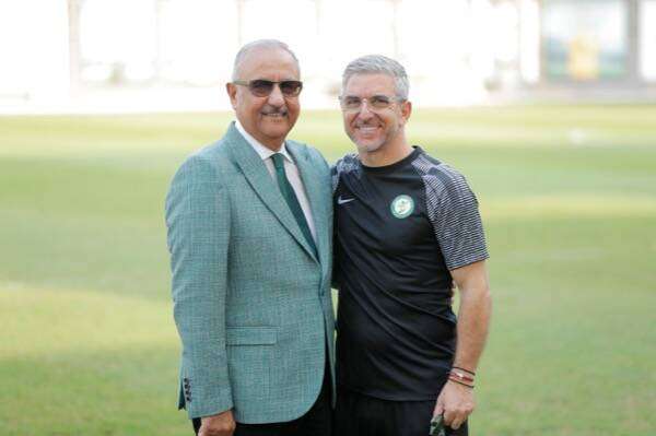 بابا فاسيليو وأشرف نصار