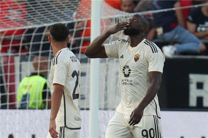 روميلو لوكاكو