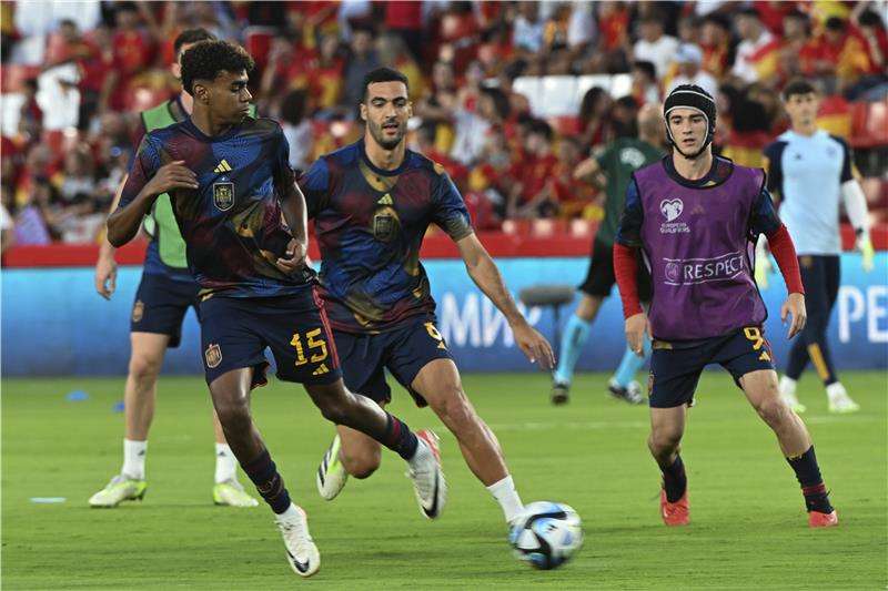 لامين يامال