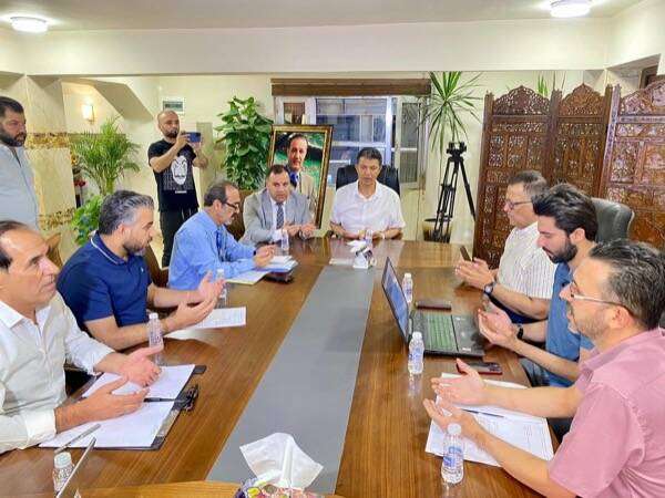 من الاجتماع